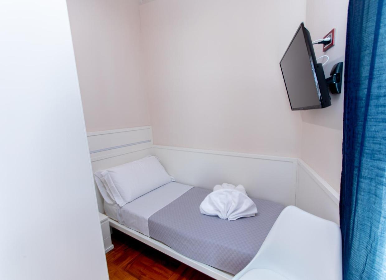 Emma 12 Hotel Rome Exterior photo